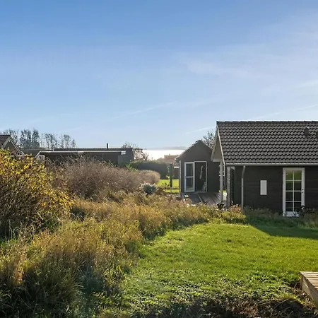 2 Bedroom Gorgeous In Haarby Brunshuse