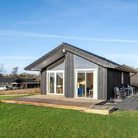 2 Bedroom Gorgeous In Haarby Ferienhaus