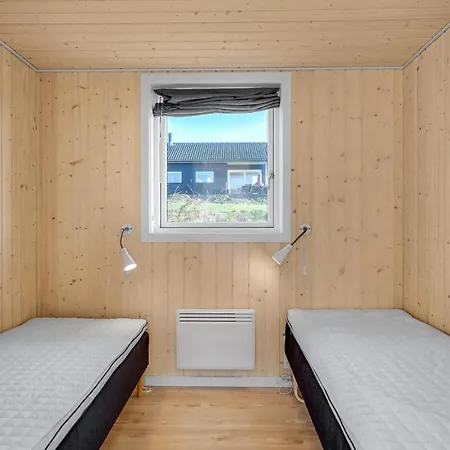 Ferienhaus 2 Bedroom Gorgeous In Haarby