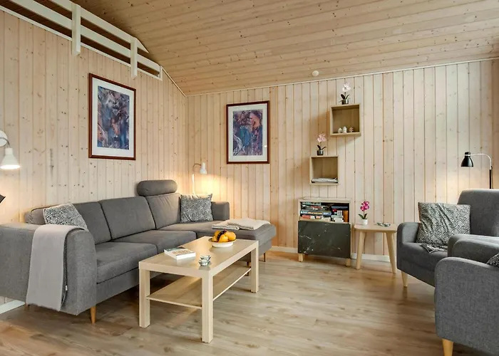 Holiday home 2 Bedroom Gorgeous In Haarby *